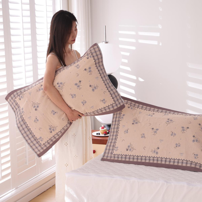 Aukšto tankio 100% medvilninės gaze pagalvės užvalkalai, pora, skirtos vienai pagalvei, sugeria prakaitą ir kvėpuoja, vasarai studentų bendrabutyje