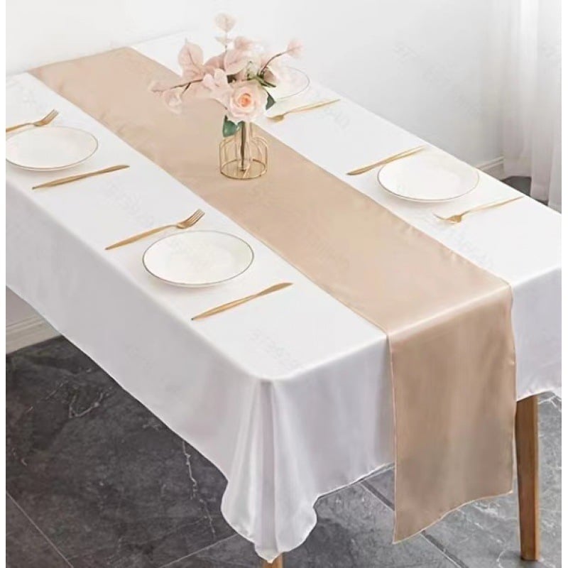Stalo takelis su satino efekto | Poliesterio audinys 95% / 5% kitos pluoštai | Vienos spalvos raštas | Pritaikymas prieinama