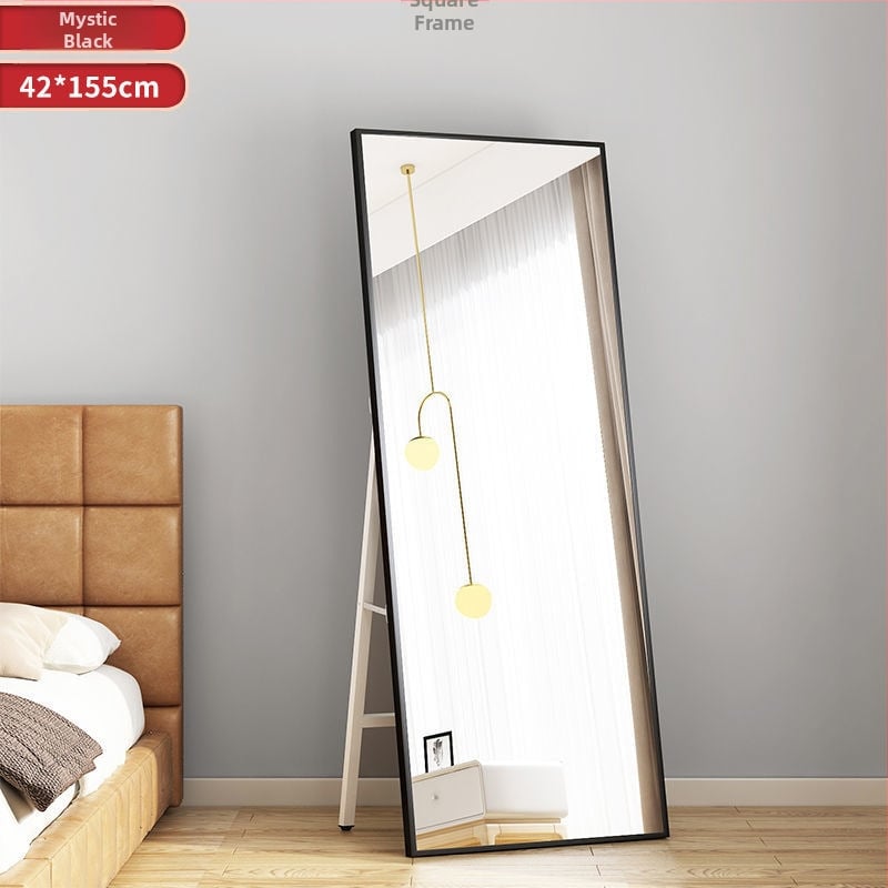 Ολόσωμος καθρέφτης – επιδαπέδια ή τοιχοστήριξη τοποθέτησης, σε σκανδιναβικό στυλ, για κοριτσίστικο δωμάτιο.