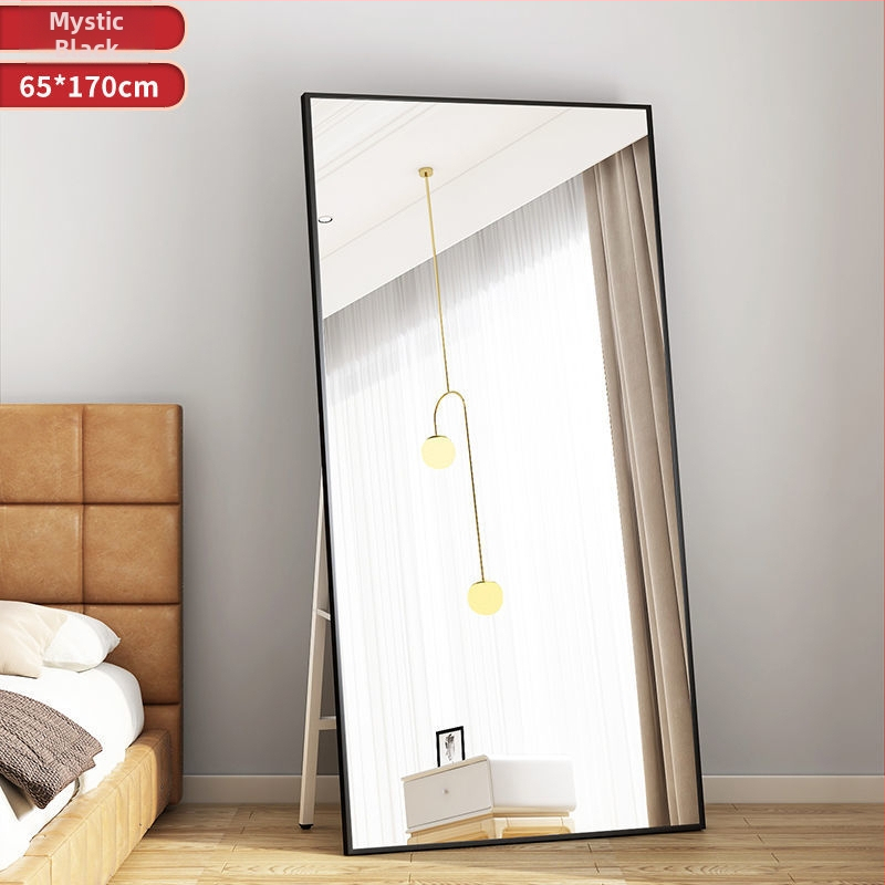 Ολόσωμος καθρέφτης – επιδαπέδια ή τοιχοστήριξη τοποθέτησης, σε σκανδιναβικό στυλ, για κοριτσίστικο δωμάτιο.