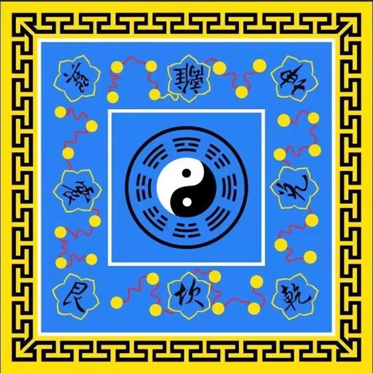 Taoistički meditacijski prostir s Yin Yang, Tai Chi Bagua motivom lotosa