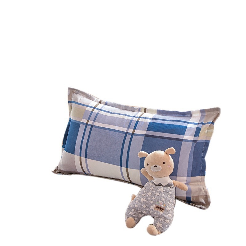 Jastučnica od 100% pamuka, twill tkanina, 40 niti, reaktivni ispis i bojanje, moderni minimalistički stil