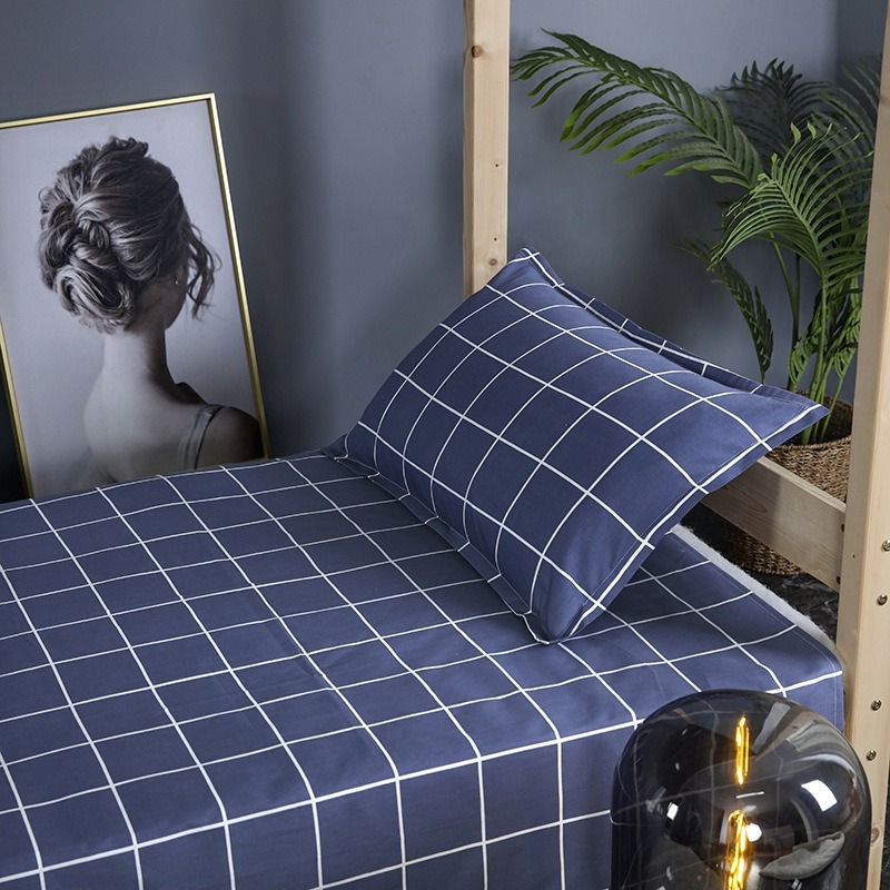 Jastučnica od 100% pamuka, twill tkanina, 40 niti, reaktivni ispis i bojanje, moderni minimalistički stil