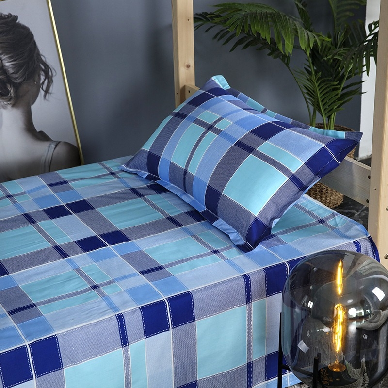 Jastučnica od 100% pamuka, twill tkanina, 40 niti, reaktivni ispis i bojanje, moderni minimalistički stil