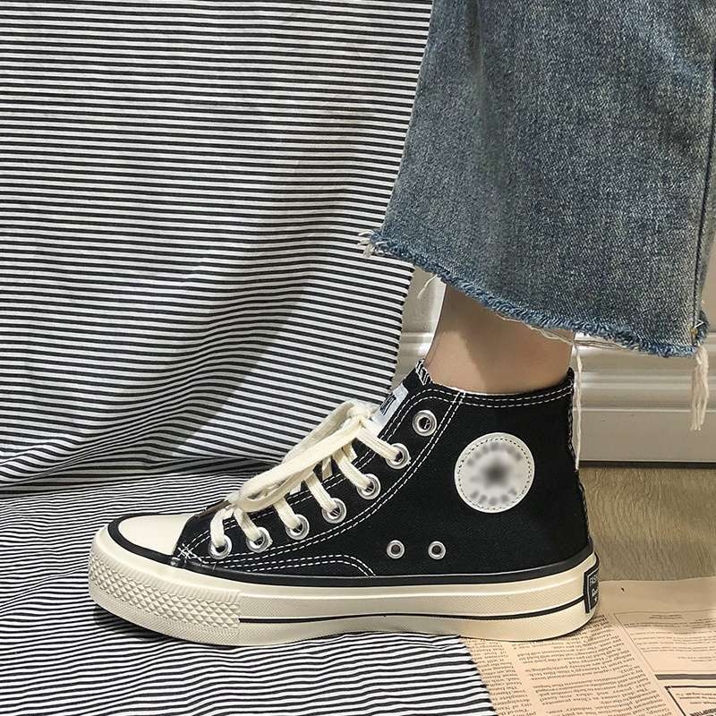 Ženske platnene tenisice s srednjom visinom gornje strane, gumom potplatom, pamukom podstavom i vezicama