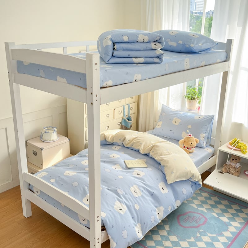 Mokyklos bendrabucio patalynės komplektas, keturių dalių, 100% medvilnė, animacinių ir botaniniai gėlių raštai, visam sezonui, svoris 2.0-2.5 kg