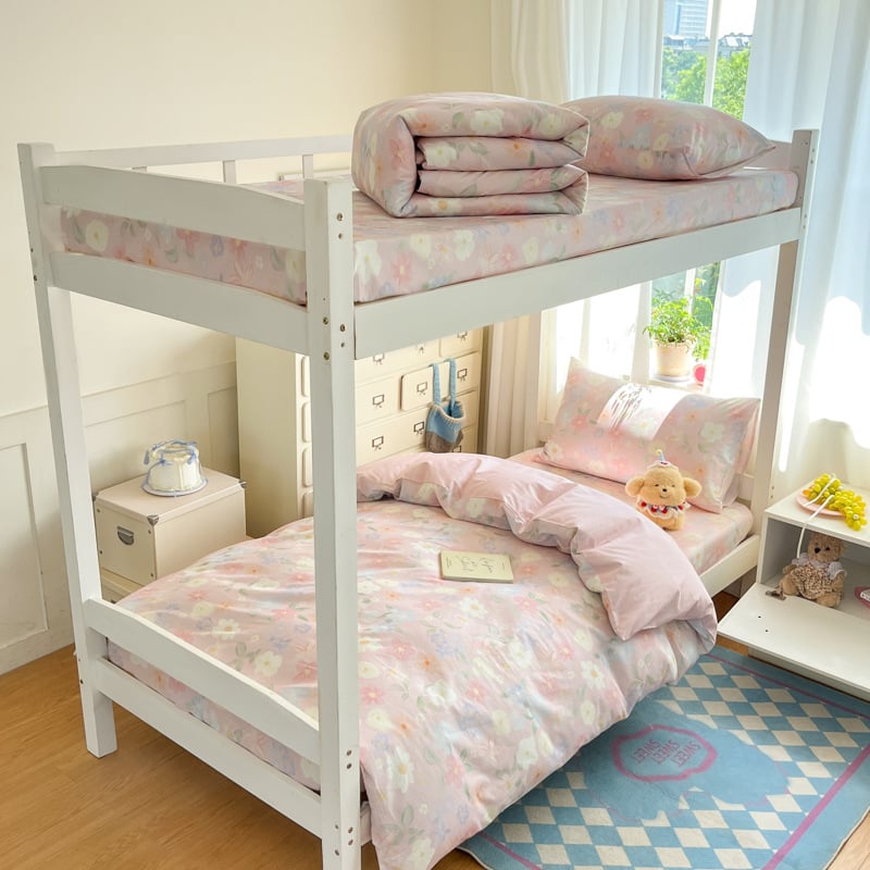 Mokyklos bendrabucio patalynės komplektas, keturių dalių, 100% medvilnė, animacinių ir botaniniai gėlių raštai, visam sezonui, svoris 2.0-2.5 kg