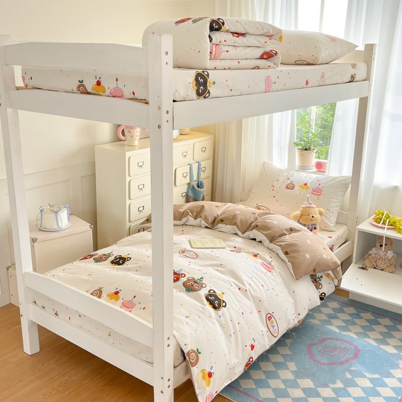 Mokyklos bendrabucio patalynės komplektas, keturių dalių, 100% medvilnė, animacinių ir botaniniai gėlių raštai, visam sezonui, svoris 2.0-2.5 kg