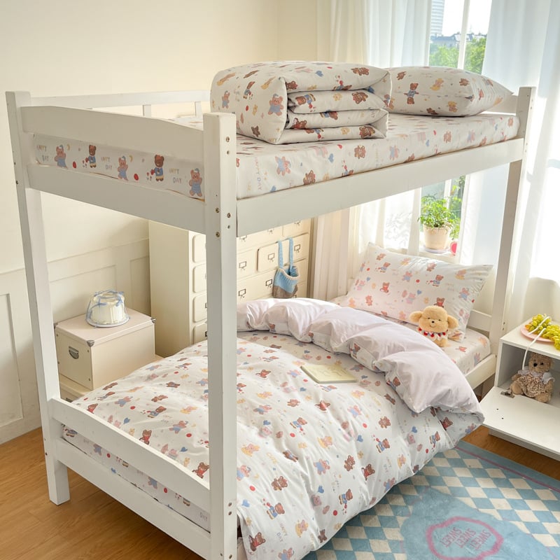 Mokyklos bendrabucio patalynės komplektas, keturių dalių, 100% medvilnė, animacinių ir botaniniai gėlių raštai, visam sezonui, svoris 2.0-2.5 kg