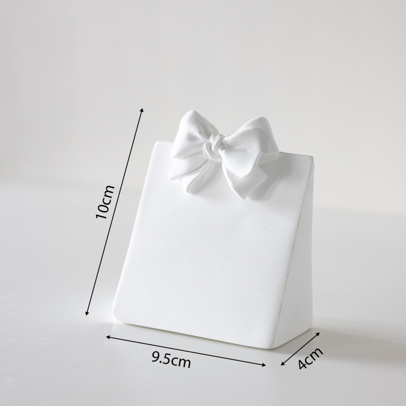 Стойка за бижута за гривни и колиета, кожа, гипсова основа, първо ниво, полиране