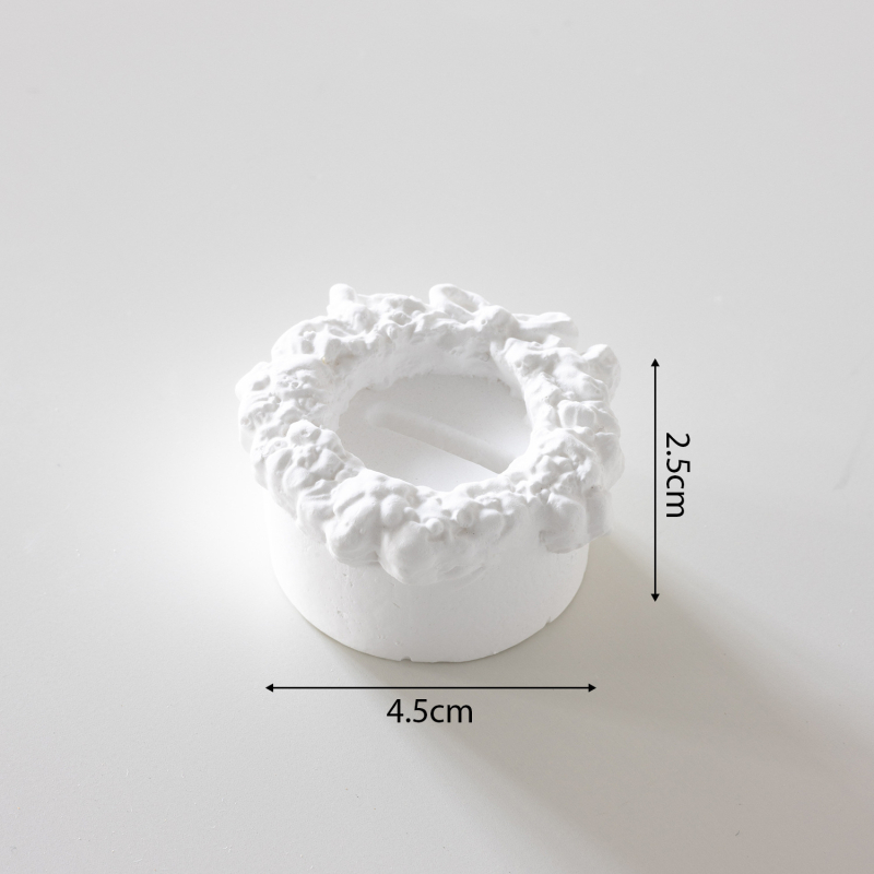 Стойка за бижута за гривни и колиета, кожа, гипсова основа, първо ниво, полиране