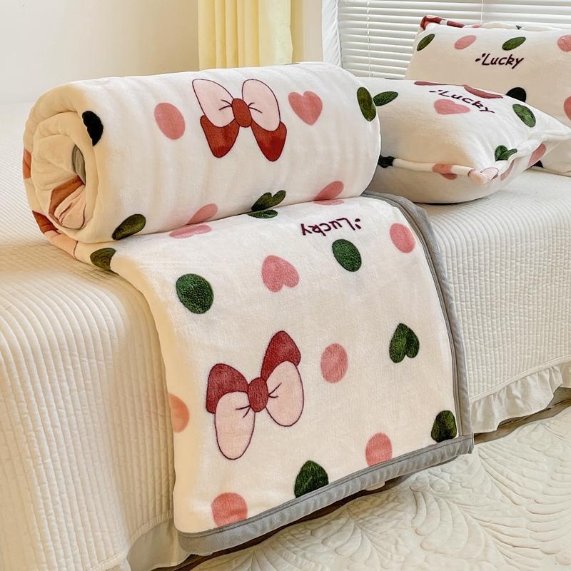 Enon korallvoodiline pleed voodile ja diivanile – kõikide aastaaegade jaoks, lihtne kaasaegne stiil, kokkutõmbumine 2–3%