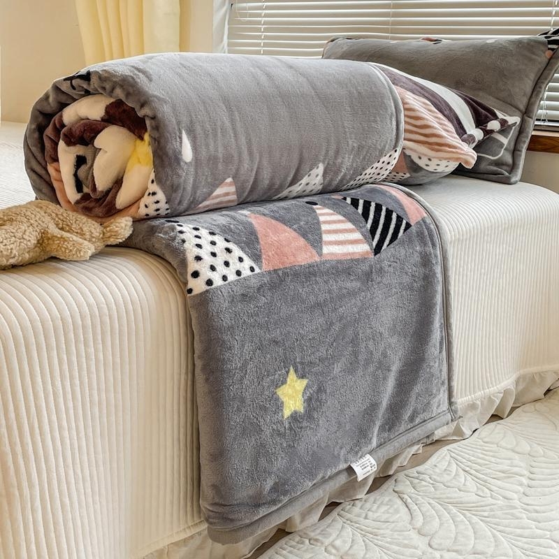 Enon korallvoodiline pleed voodile ja diivanile – kõikide aastaaegade jaoks, lihtne kaasaegne stiil, kokkutõmbumine 2–3%