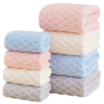 Koralinio fliso vonios rankšluosčių komplektas, didelis tankis, Jacquard 150D, sugeriantis