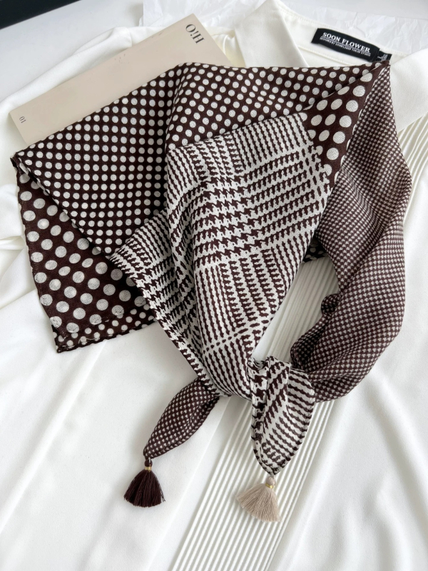 100% gyapjú négyszögletű sál, irodalmi retro stílus, warp-kötött, melegen tart, tavasz 2025