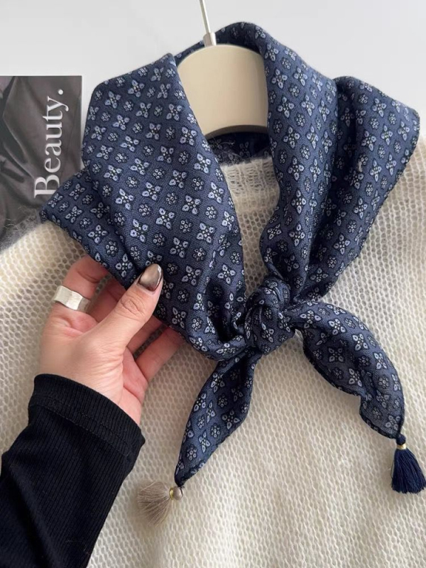 100% gyapjú négyszögletű sál, irodalmi retro stílus, warp-kötött, melegen tart, tavasz 2025