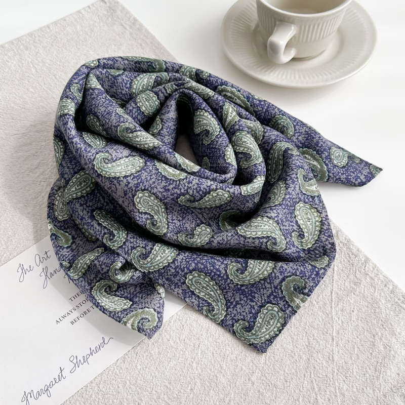 100% gyapjú négyszögletű sál, irodalmi retro stílus, warp-kötött, melegen tart, tavasz 2025