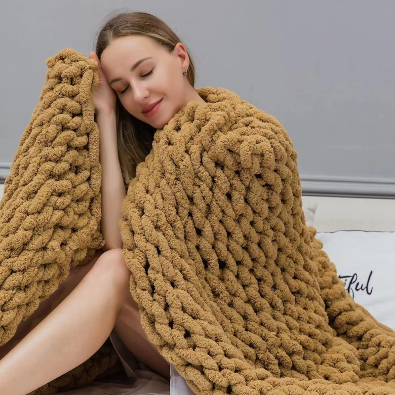 Käsitsi kootud pleedi lõng, Nordic Ins stiilis, polüester, 1000–1499 g, ühekordne värv, kevad–sügis