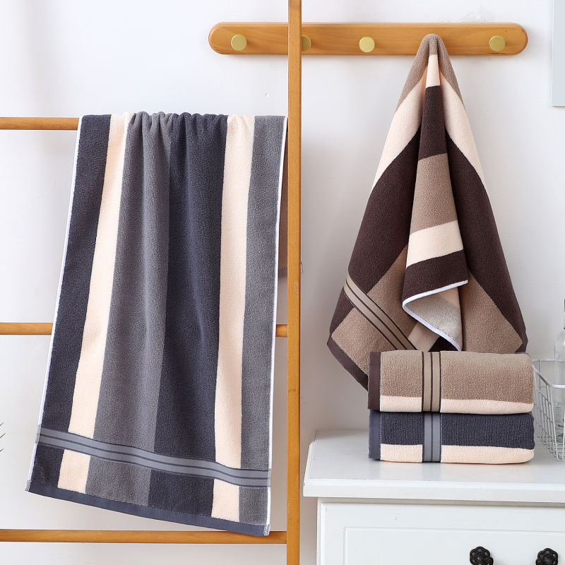 Violet 100% medvilninis vonios rankšluostis, jacquard audinys, 32s siūlai, svoris 140-170 g