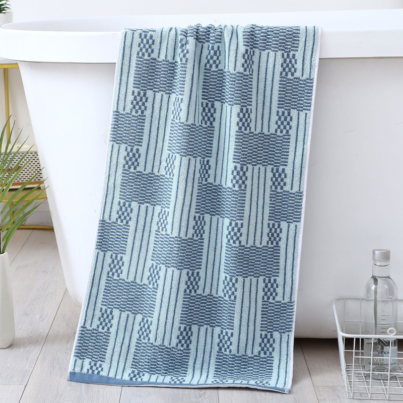 Violet 100% medvilninis vonios rankšluostis, jacquard audinys, 32s siūlai, svoris 140-170 g