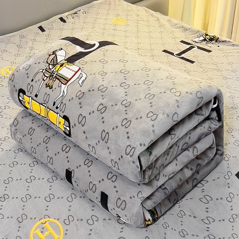 Korallfliisist pleed, cartoon muster, polüester, kaal 5000 g ja rohkem, sobib kevadeks ja sügiseks