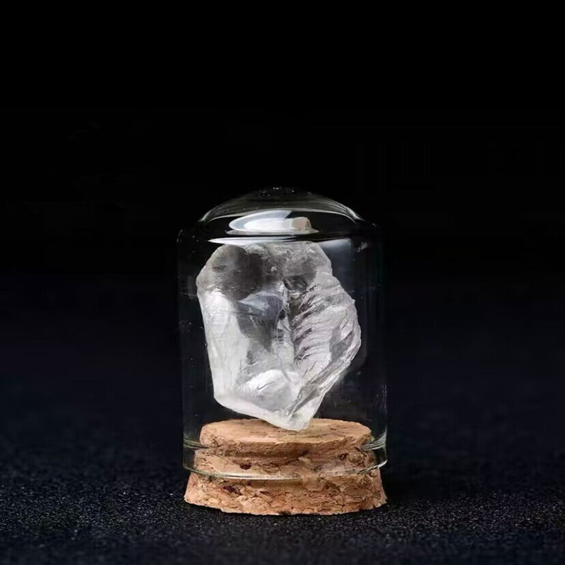 Mineralni kristalni uzorak – edukativni geometrijski kristal za djecu (Materijal: kristal; Marka: Kun-woo; Pakiranje: drvena kutija)