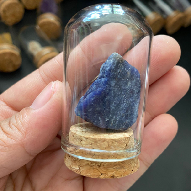 Mineralni kristalni uzorak – edukativni geometrijski kristal za djecu (Materijal: kristal; Marka: Kun-woo; Pakiranje: drvena kutija)