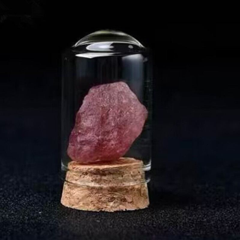 Mineralni kristalni uzorak – edukativni geometrijski kristal za djecu (Materijal: kristal; Marka: Kun-woo; Pakiranje: drvena kutija)