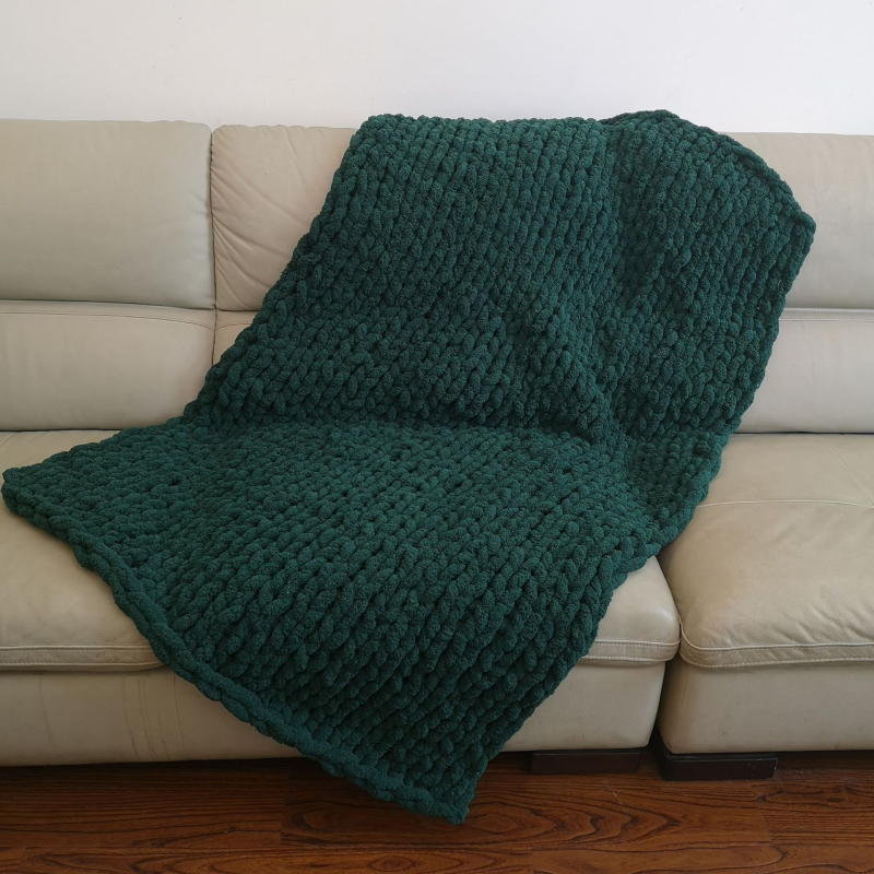 Käsitsi kootud pleed polüestrist – 1500–1999 g, Esmaklassiline kvaliteet, Kõigile aastaaegadele