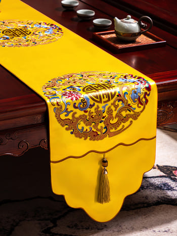 Stalo vėliava iš audinio su augalų ir gėlių raštu, naujame kinų stiliuje