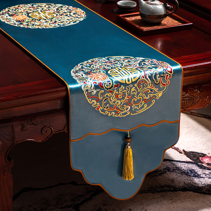 Stalo vėliava iš audinio su augalų ir gėlių raštu, naujame kinų stiliuje