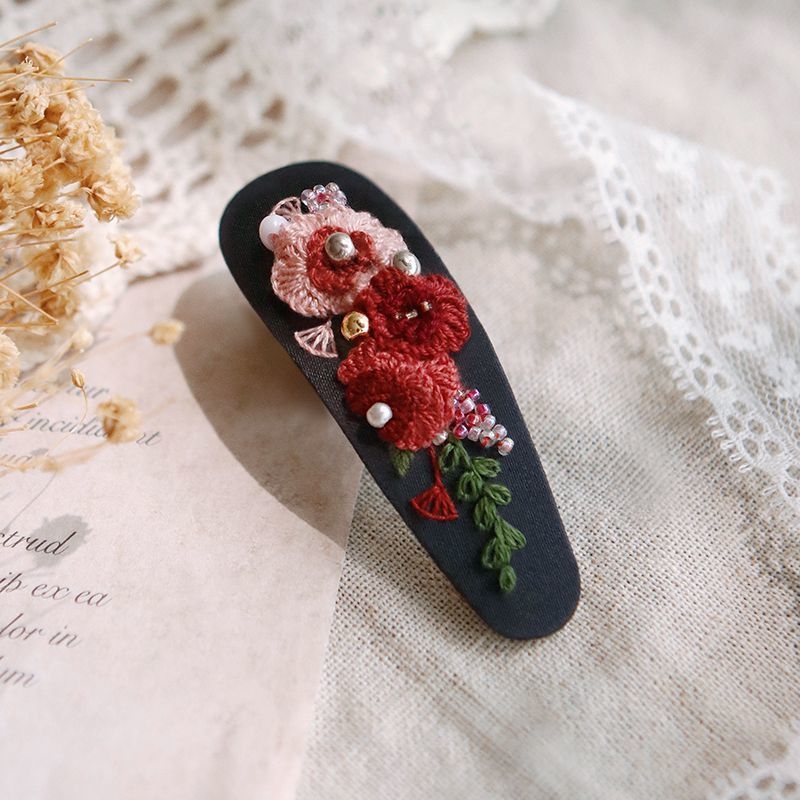 Clamă de păr handmade cu floare din țesătură – Kit DIY de broderie, stil Nordic, poliester, model peisaj