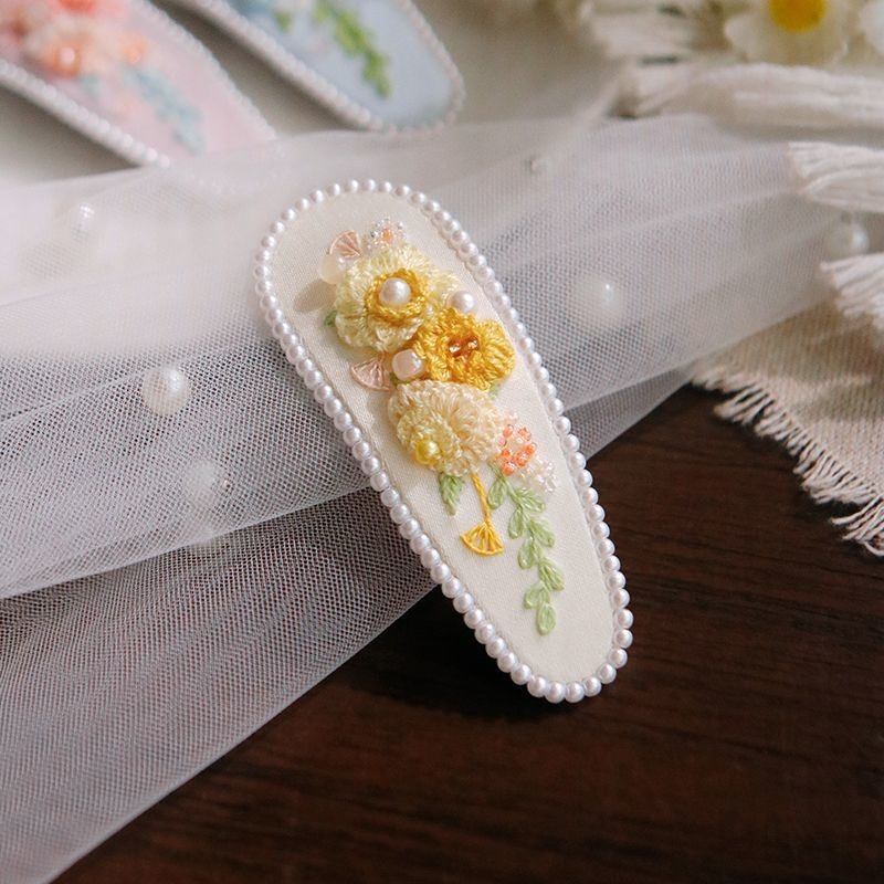 Clamă de păr handmade cu floare din țesătură – Kit DIY de broderie, stil Nordic, poliester, model peisaj