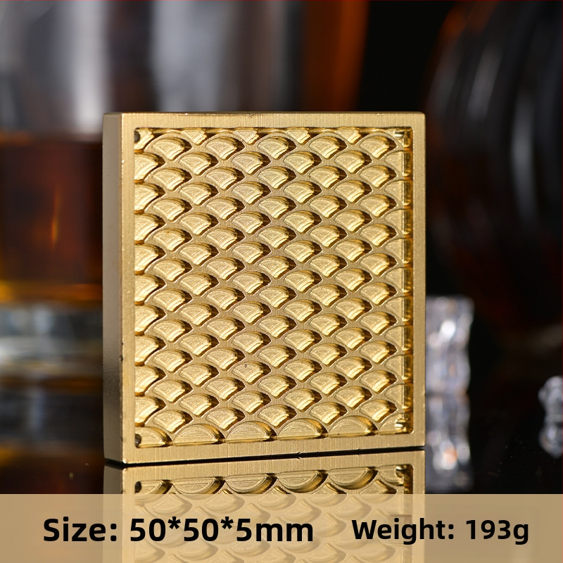 Jääkuubikute tempel kohandatud gravüüritud logoga, vask-pronksi sulam, CNC gravüürimine ja käsitsi poleerimine, ümmargune või ruudukujuline kuju, kaal 50 g