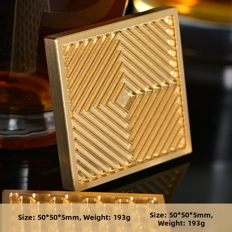 Jääkuubikute tempel kohandatud gravüüritud logoga, vask-pronksi sulam, CNC gravüürimine ja käsitsi poleerimine, ümmargune või ruudukujuline kuju, kaal 50 g