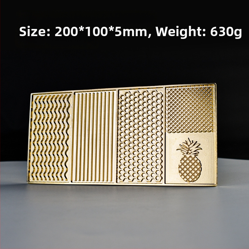 Jääkuubikute tempel kohandatud gravüüritud logoga, vask-pronksi sulam, CNC gravüürimine ja käsitsi poleerimine, ümmargune või ruudukujuline kuju, kaal 50 g