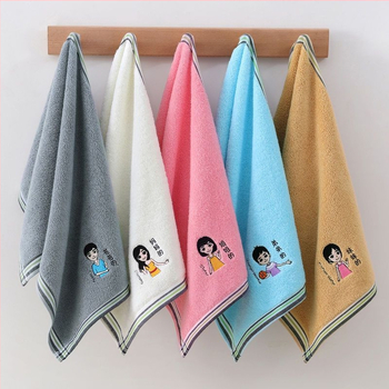 60 vnt. medvilnės veido rankšluosnių komplektas, kiekvienas 200 g+