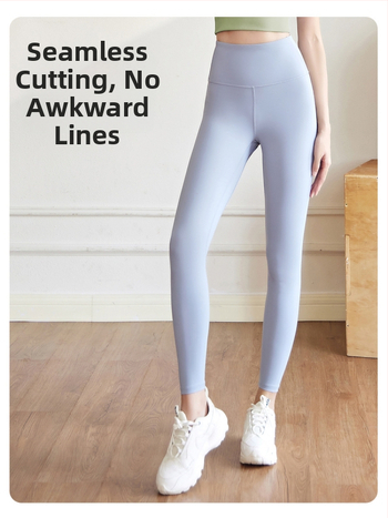 Комплект за йога за жени: спорт топ и панталони; полиестер + спандекс; висока еластичност PU 3.0; с подплънки за бюста; издаден през 2024 г.