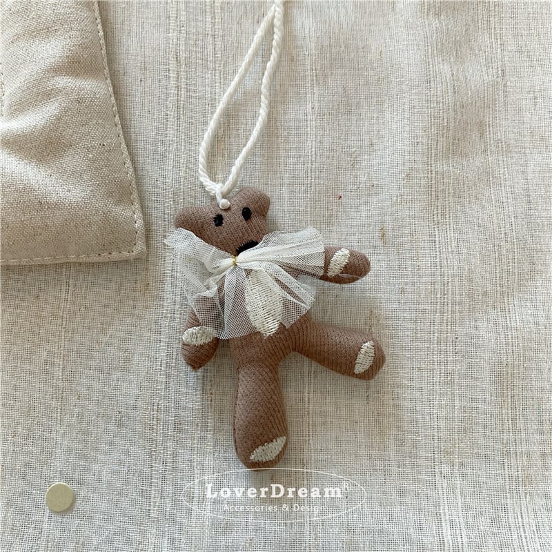 Vaikų kaklo papuošalas su grybų motyvu ir gėlėtu audiniu, mišrios medžiagos, animacinis stilius, pritaikomas