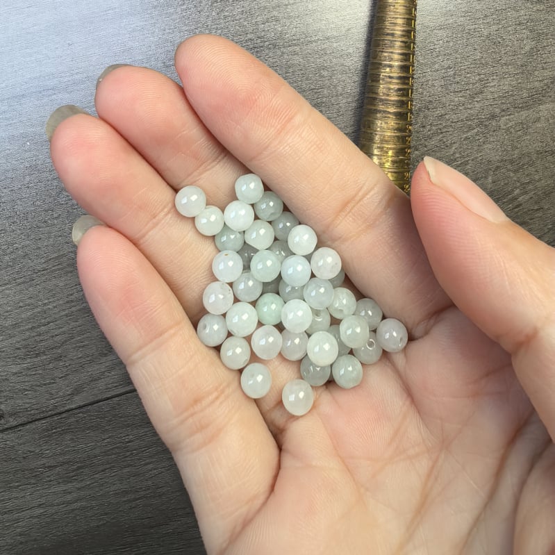 Жадеит А-клас Старо находище – ледено-прозрачни мъниста за DIY бижута