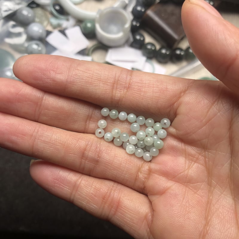 Жадеит А-клас Старо находище – ледено-прозрачни мъниста за DIY бижута