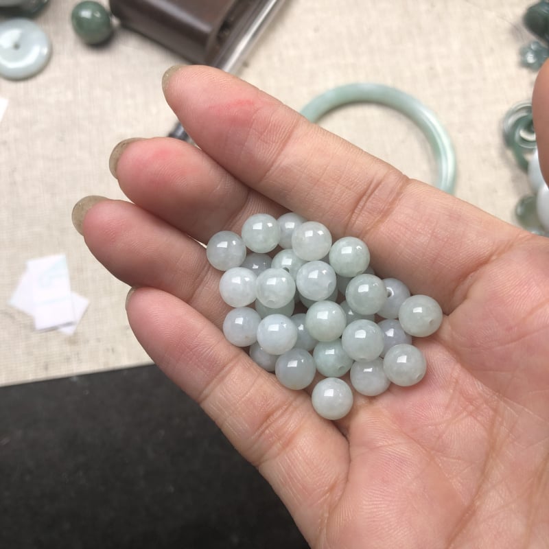 Жадеит А-клас Старо находище – ледено-прозрачни мъниста за DIY бижута