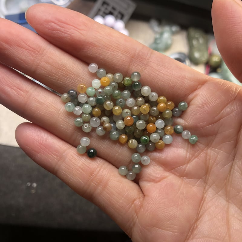 Жадеит А-клас Старо находище – ледено-прозрачни мъниста за DIY бижута