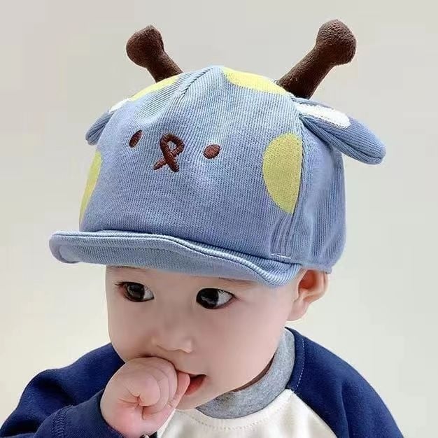 Kūdikio beisbolo kepurė su plačiu snapeliu, vėjo atspari ir šilta, kvėpuojantis poliesteris, siuvinėjimas, mielas animacinis stilius, amžiaus grupė 0–2 m, pavasaris–ruduo