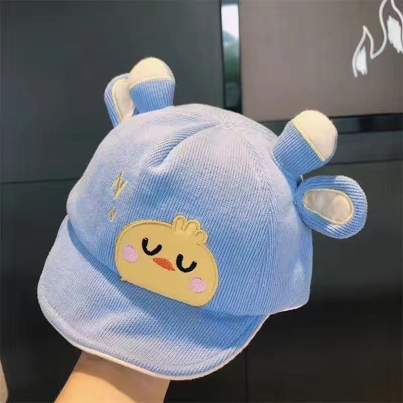 Kūdikio beisbolo kepurė su plačiu snapeliu, vėjo atspari ir šilta, kvėpuojantis poliesteris, siuvinėjimas, mielas animacinis stilius, amžiaus grupė 0–2 m, pavasaris–ruduo