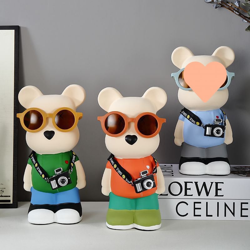 Keraminė meškiuko figūrėlė, nordinio stiliaus dekoras (Medžiaga: keramika; Dovana: asmeninė; Progos: Kalėdos, Gimtadienis)