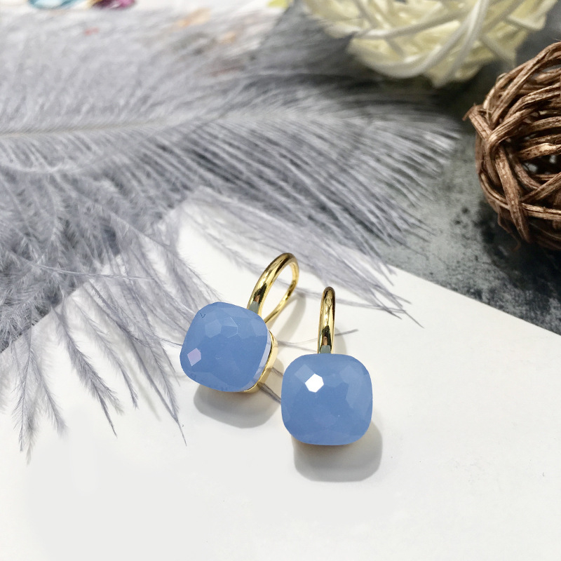 Krištolo juvelyriniai komplektas: auskarai + karoliai + rankos aksesuaras, cirkono įdėjimas, auksu dengtas paviršius, Guangzhou kilmė