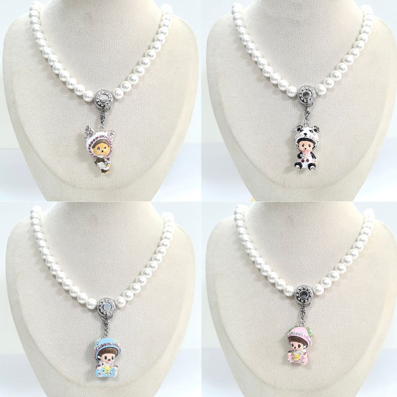 Colier Monchhichi cu design de desene animate, aliaj de zinc, lanț încrucișat, pandantiv din aliaj