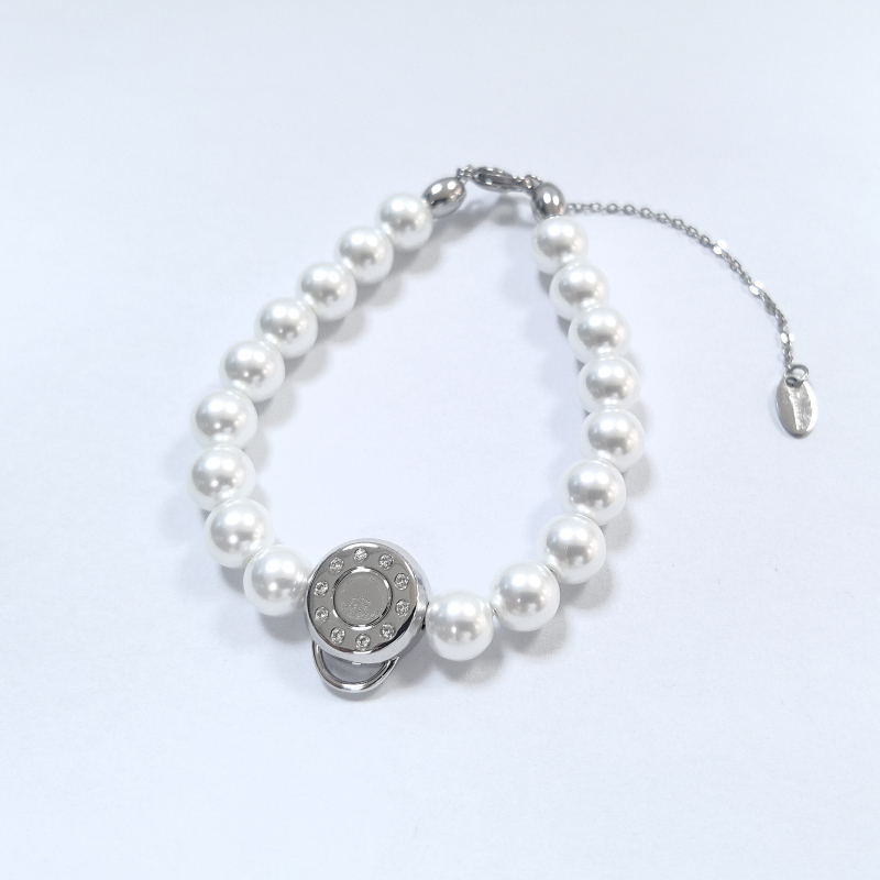 Colier Monchhichi cu design de desene animate, aliaj de zinc, lanț încrucișat, pandantiv din aliaj