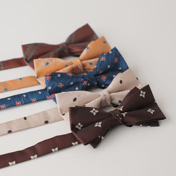 Muška leptir-mašna, retro džentlmen stil, britanski stil, Jacquard poliester, u obliku strelice, s točkastim uzorkom